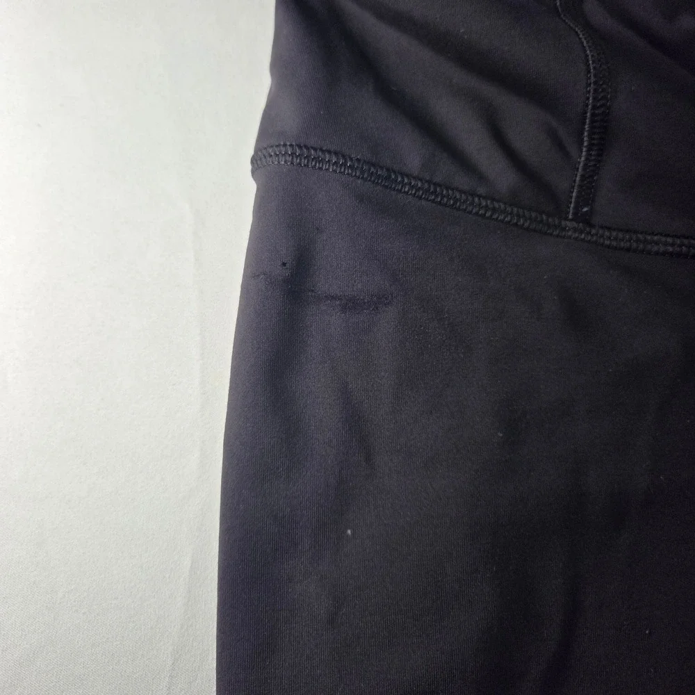 Lululemon Black Crop Leggings Womens Size 10 Running Training Activewear FLAWED
